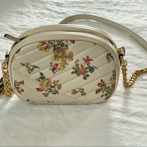 LIKE New Tory Burch Camera Kira Chevron Floral Rose Leather Crossbody
